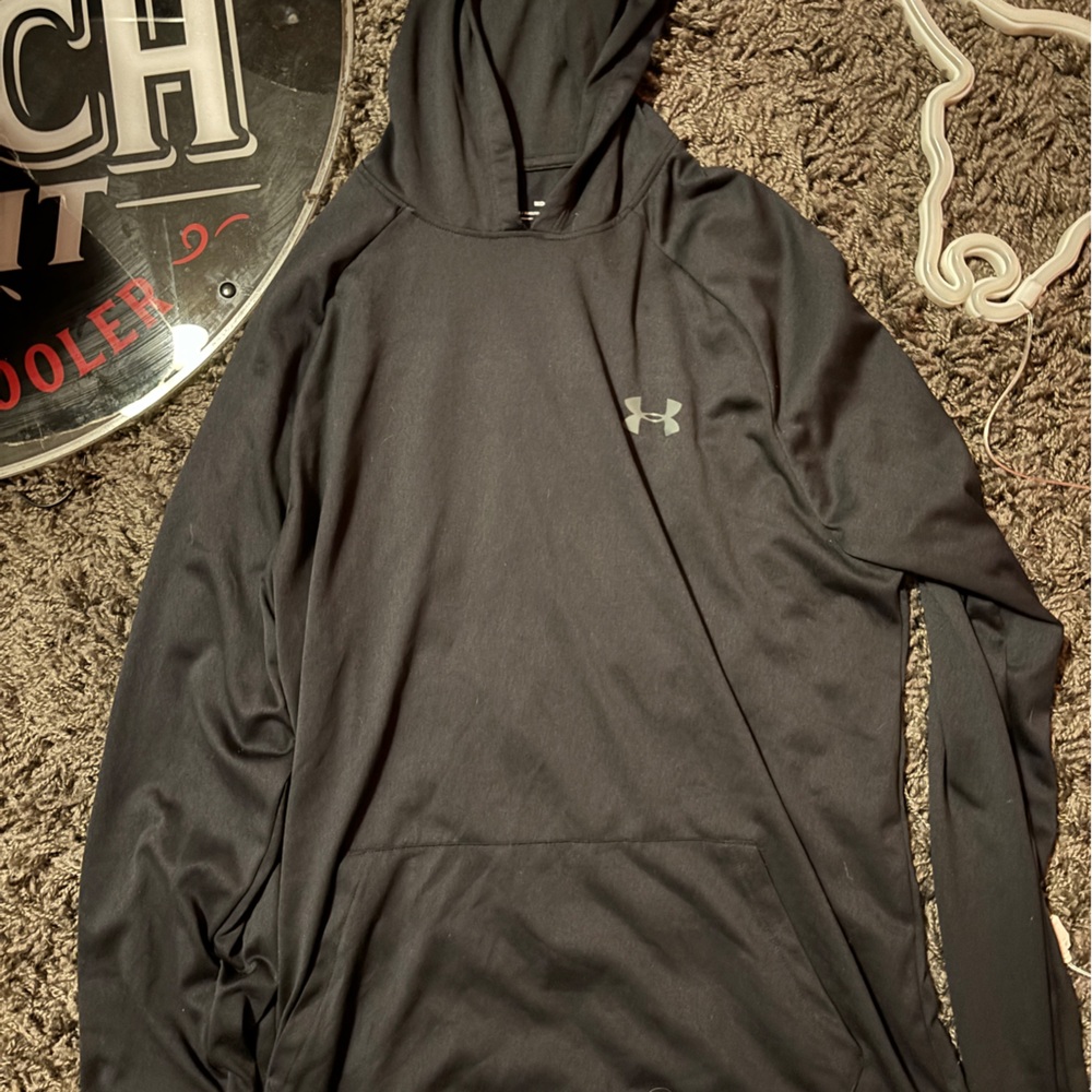 Under Armour lightweight sweatshirt